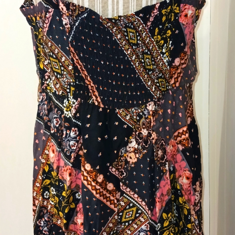 TORRID Handkerchief Style Dress SZ 1 - Picture 3 of 6